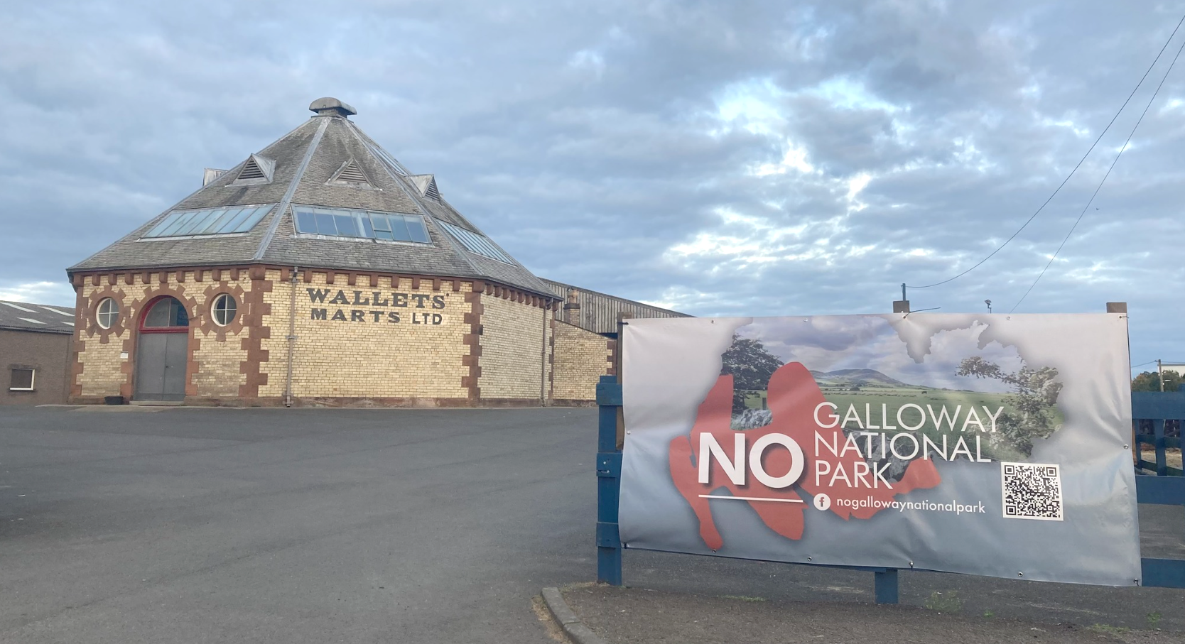 No Galloway National Park - Wallets Mart Banner